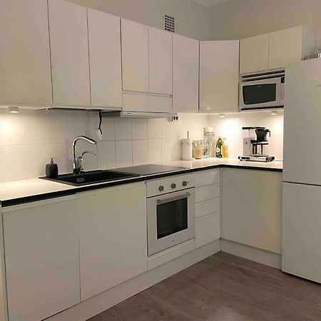 Glorious Apartment In Hakaniemi Хелзинки Екстериор снимка